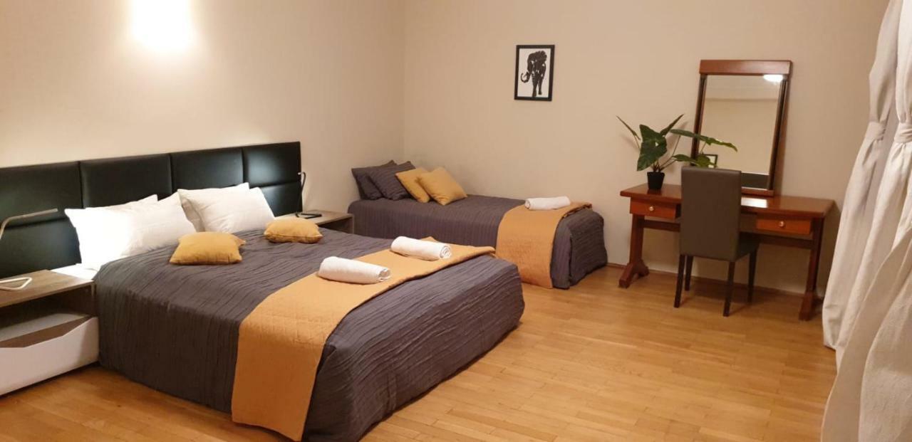 Aparthotel Old City Cracovia Exterior foto