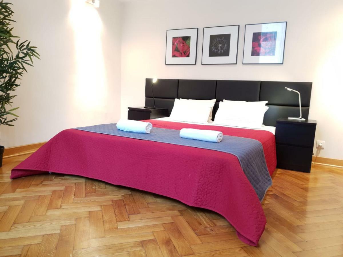 Aparthotel Old City Cracovia Exterior foto