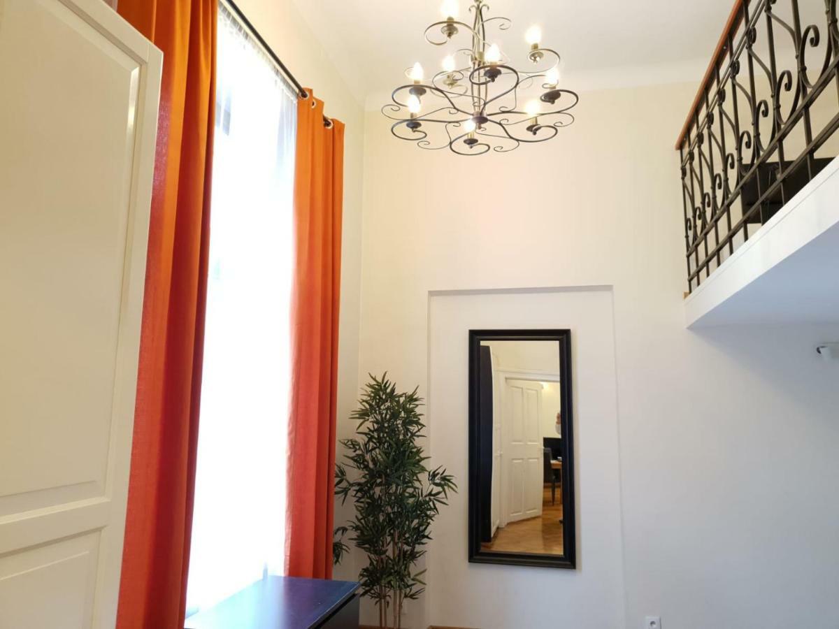 Aparthotel Old City Cracovia Exterior foto